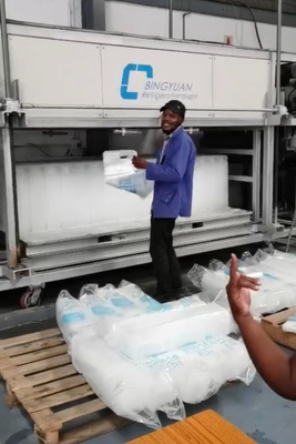 tipo commerciale di raffreddamento diretto della macchina del blocco di ghiaccio 3T per i frigoriferi